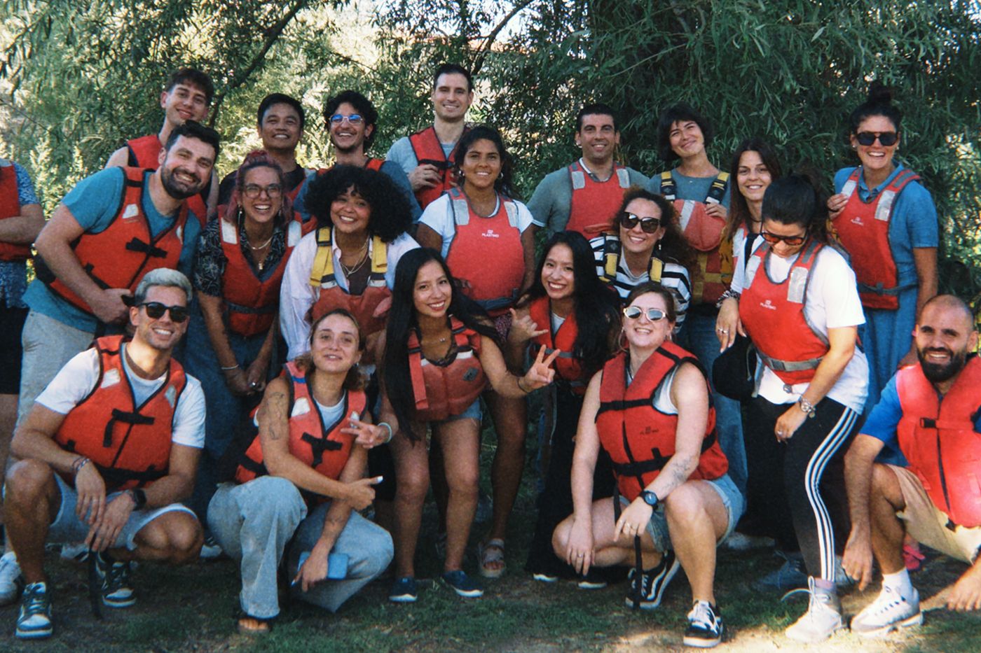 Team building della squadra di The Social Hub sull'Arno